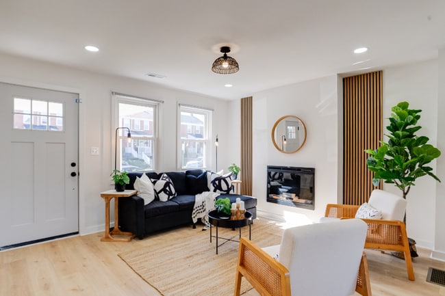 Photo - 1720 Wadsworth Way