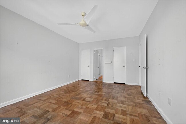 Photo - 4301 Massachusetts Ave NW Unidad 6014