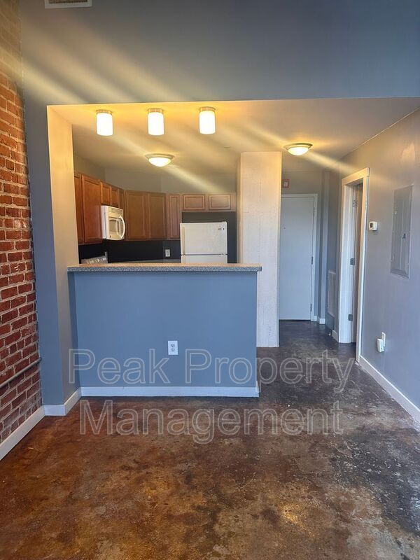 Photo - 1510 W Broad St