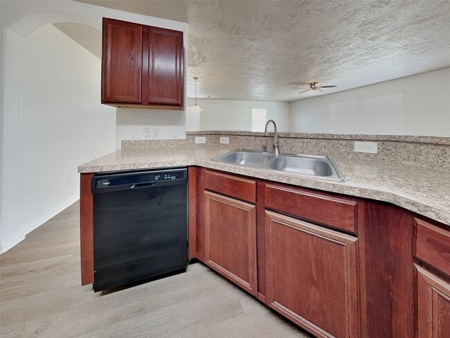 Photo - 3406 Maris Way