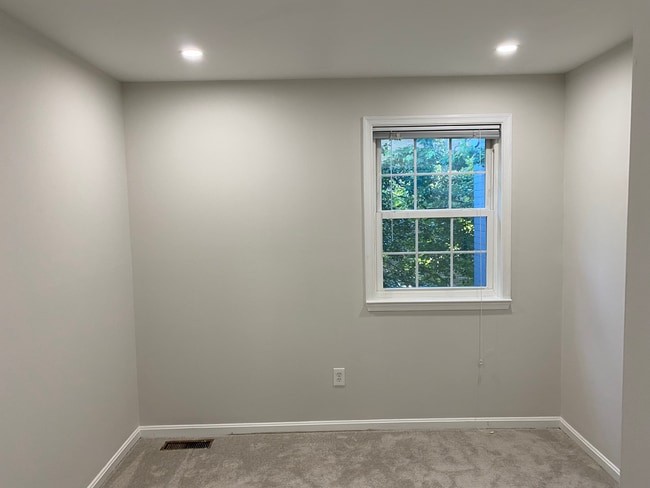 Photo - 8152 Larkin Ln