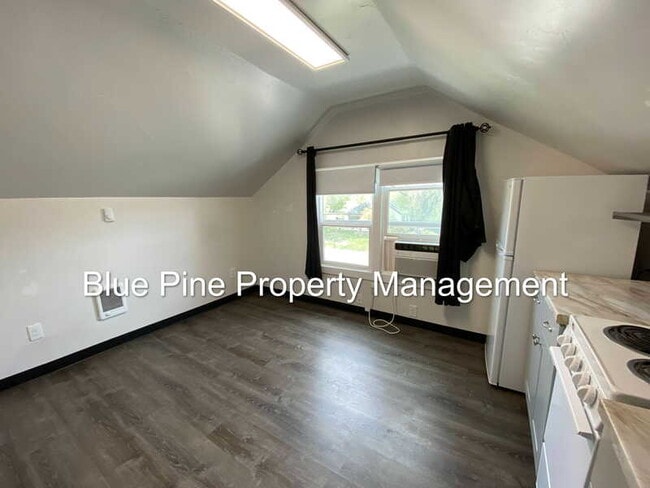 Photo - 306 Lawton St Unit 1