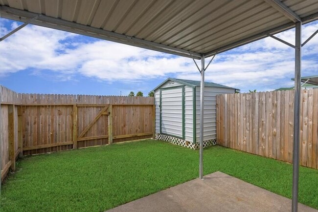 2130 St Lucia Calle