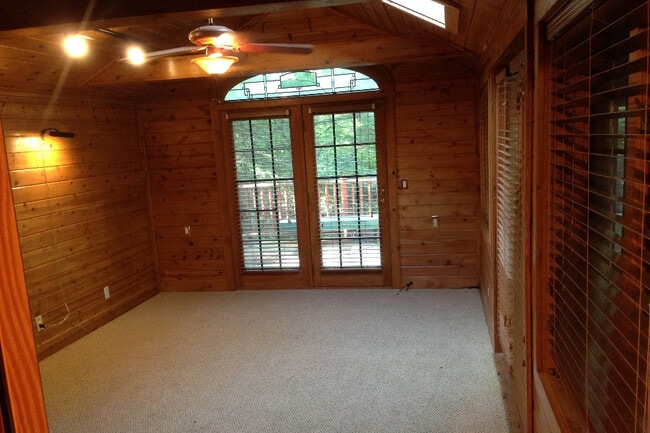 Master Bedroom - 2180 Finley Ave