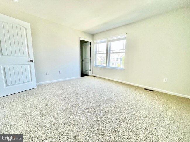 Photo - 412 Ridgely Blvd