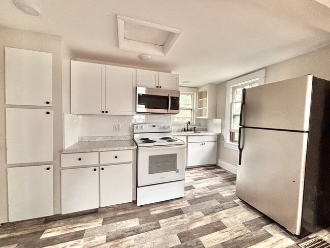 Photo - 1316 S Westnedge Ave Apartamento Unidad 3