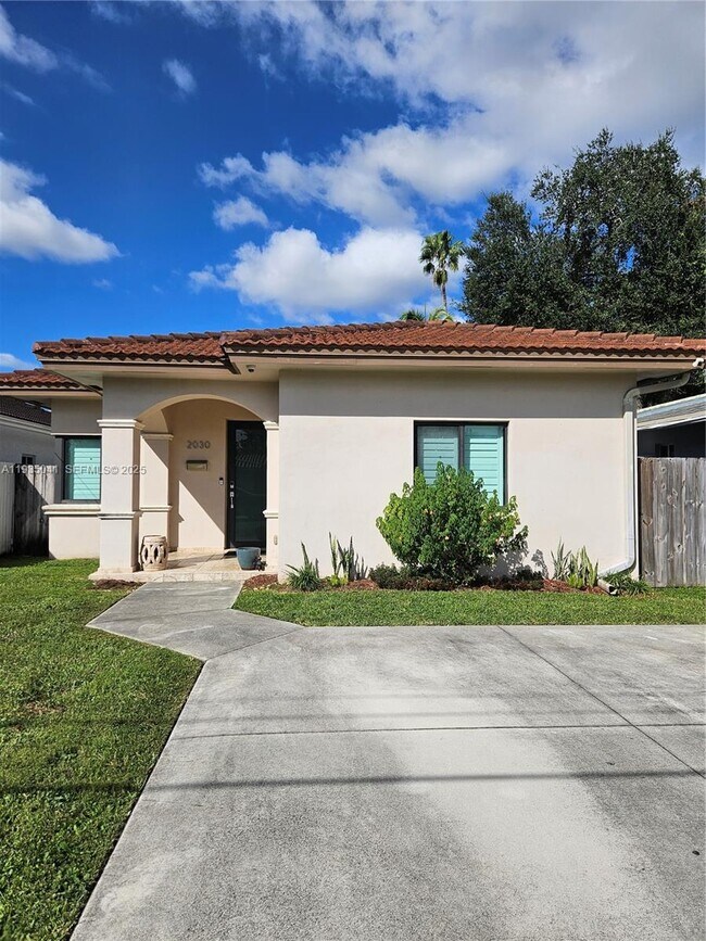 Photo - 2030 SW 60th Ave