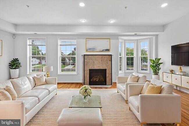 Photo - 266 Brock Bridge Rd Townhome