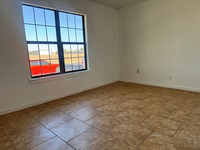 Photo - 5405 McKnight Dr
