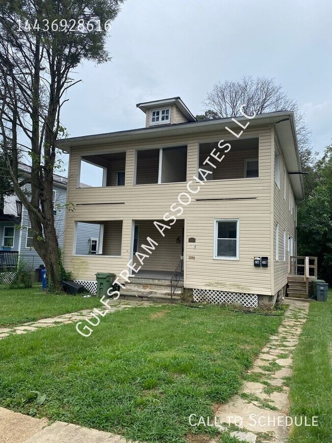 Building Photo - 3603 W Forest Park Ave Unit Apt 1
