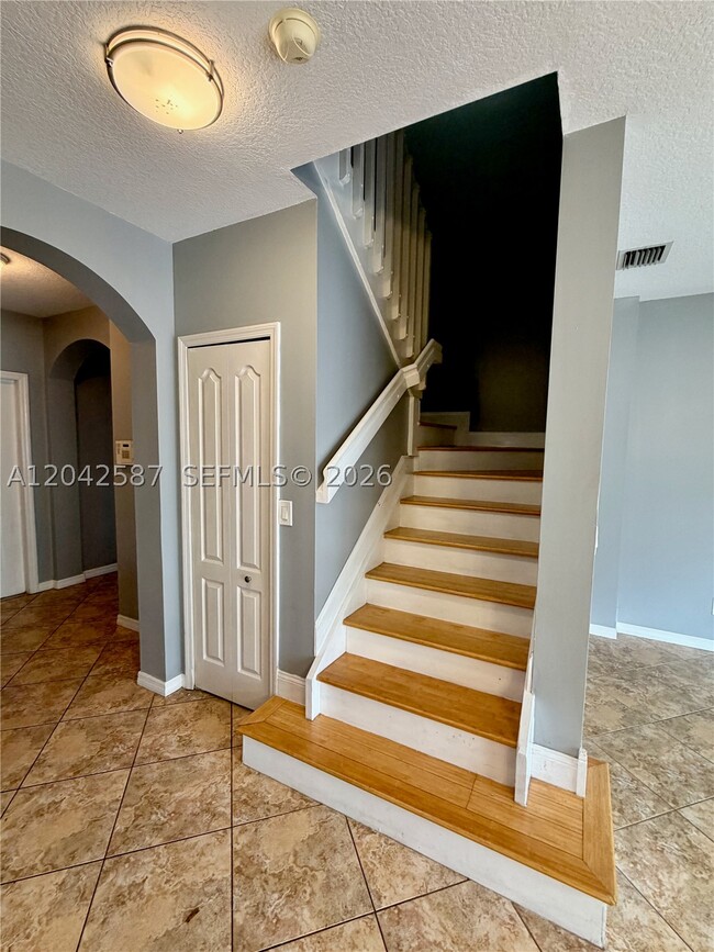 Photo - 2825 SW 127th Way