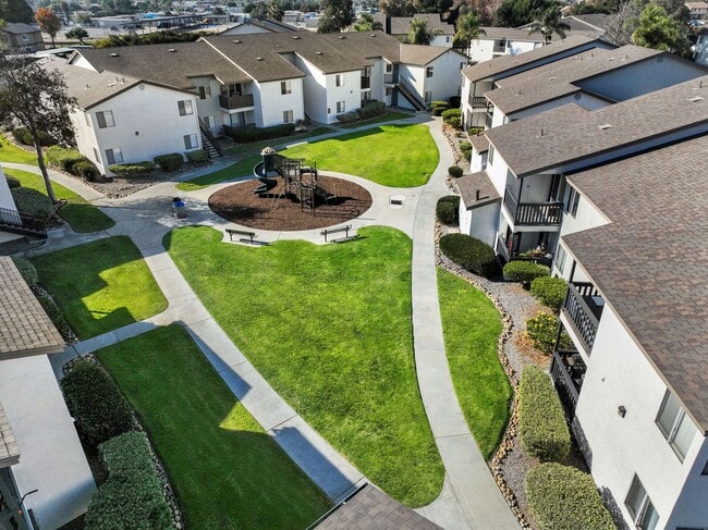 Valley Breeze Apartments