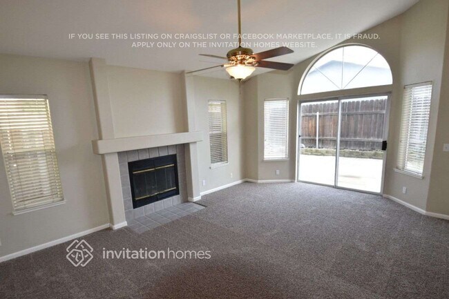 Photo - 178 Pinedale Ave