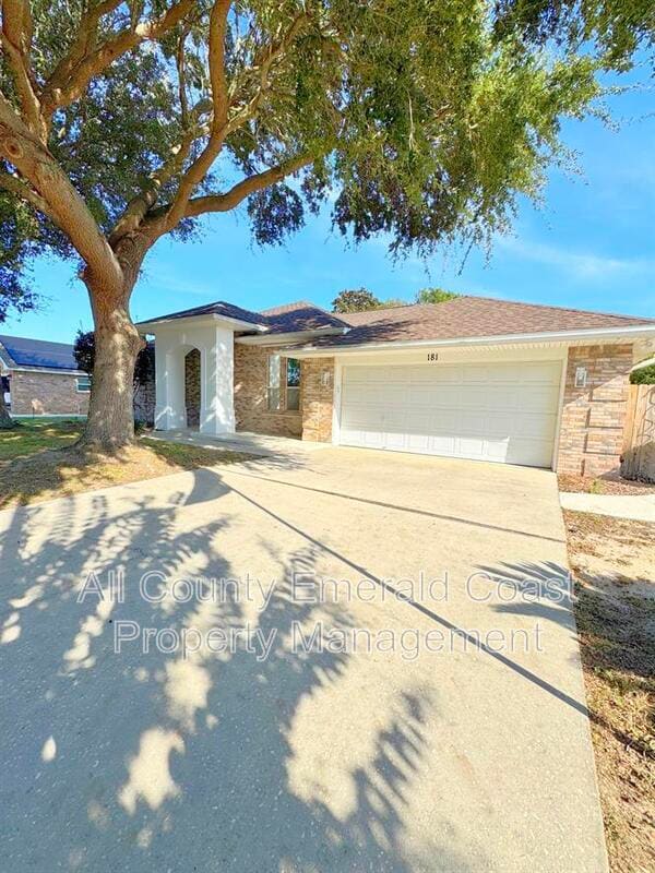 181 Kel-Wen Cir