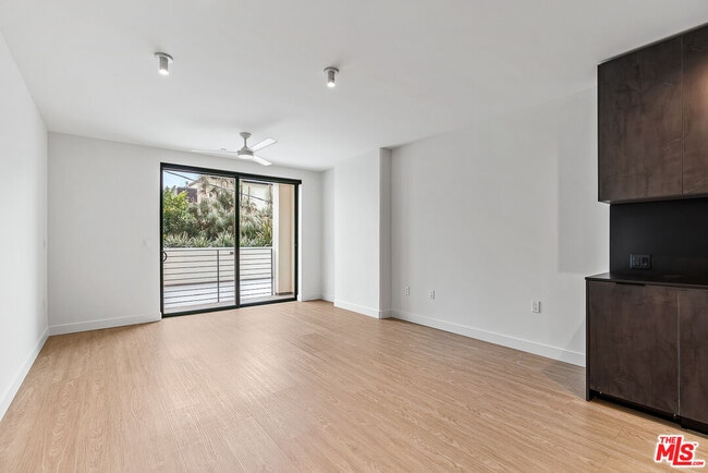 Photo - 3688 Overland Ave Unit 324