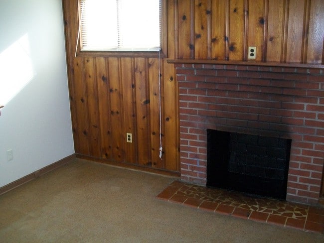 Photo - 3610 Montclair Rd