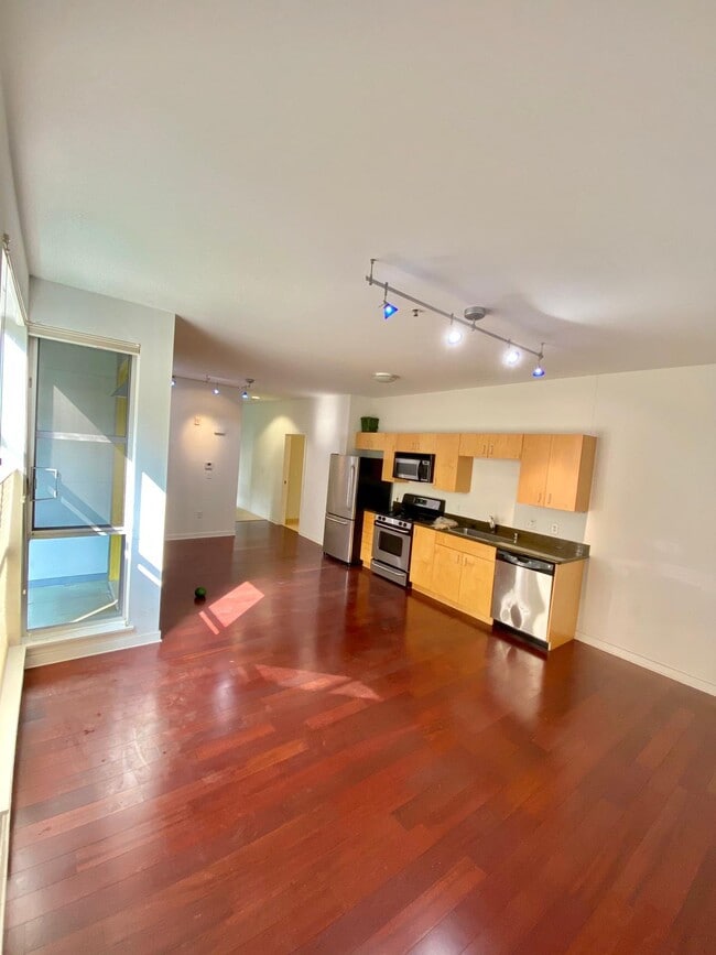 Photo - 1007 41st St Unit 415