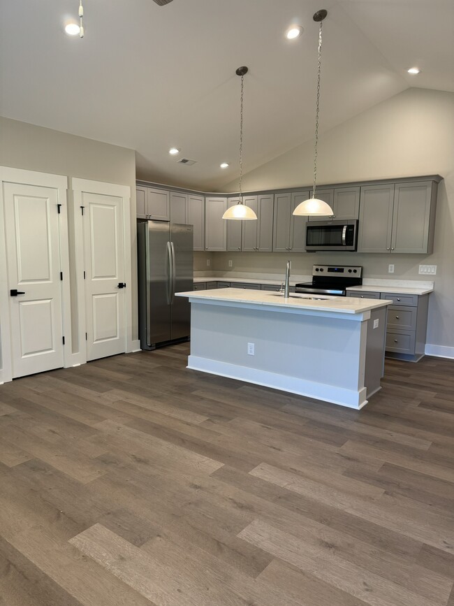 Photo - The Clusters