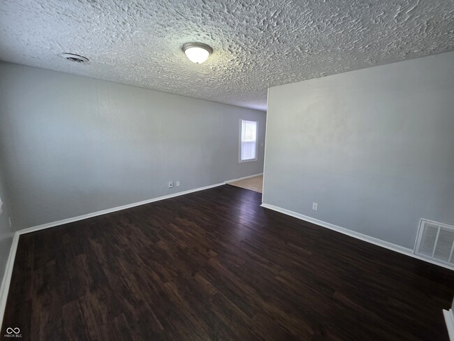 Photo - 5313 E 33rd St