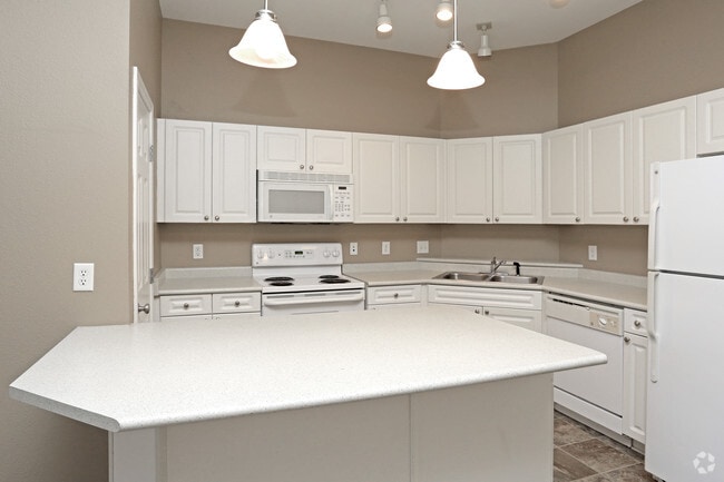 1BR, 1BA - B404