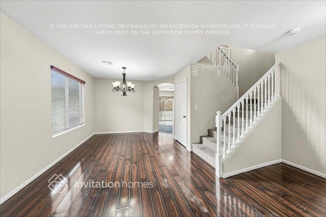 1374 Matthews Dr