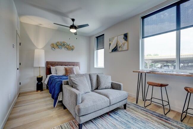 Ayva at Midtown