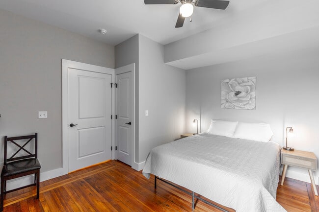 Photo - 1108 McCallie Ave