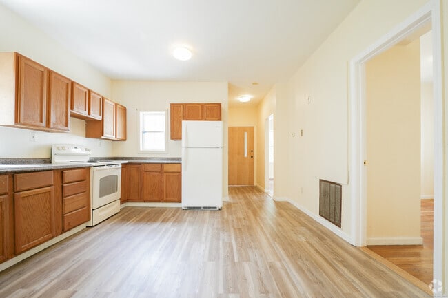 Building Photo - 24 Burr Ave Unit 1 Rental