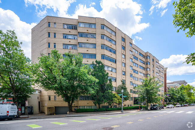 Building Photo - Gelmarc Towers Rental