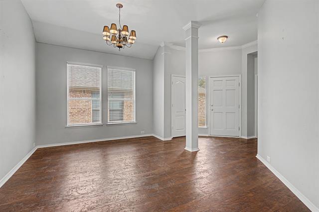 Photo - 360 Conroe Cir