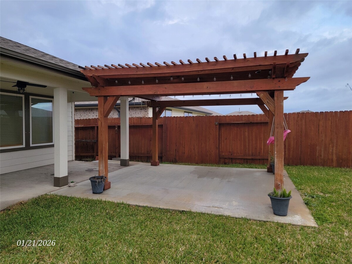 Photo - 8215 Hush Hts Dr