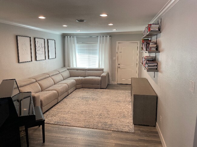 Photo - 6500 Mauana Way Unit 1