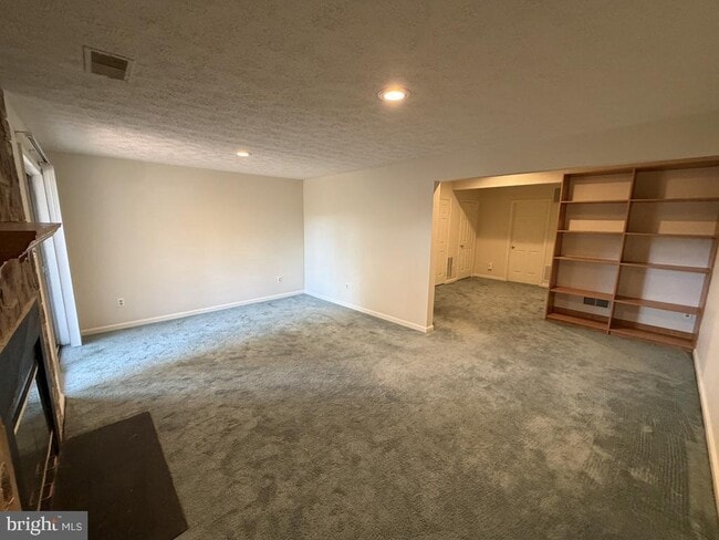 Photo - 1081 Smartts Ln NE
