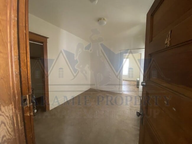 Photo - 508 E Garfield St Unit 4