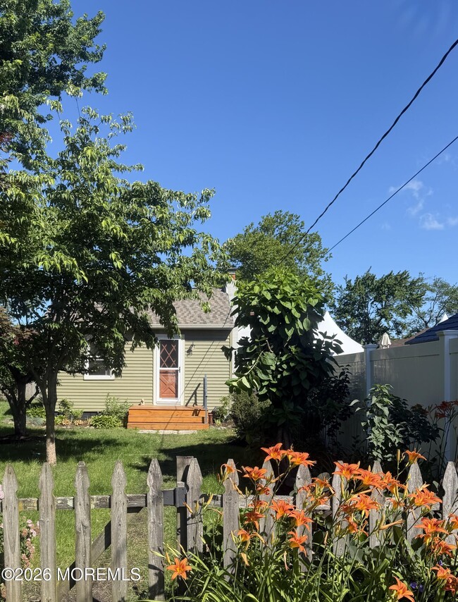 Photo - 33 Wooley St