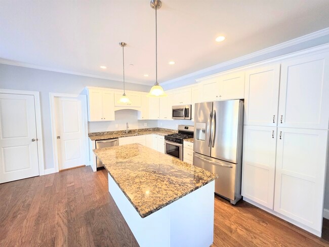 Photo - 1 Cleveland Ave Unit 1