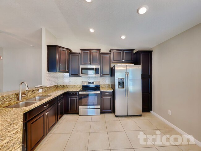 Photo - 13928 Reindeer Cir