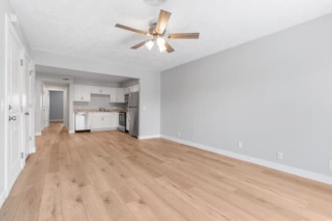 Photo - 1646 W 42nd St Unit 8