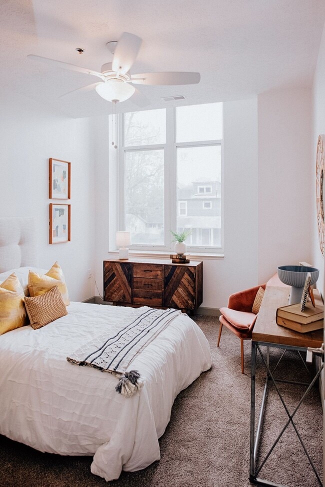 The Laurel Flats Apartments