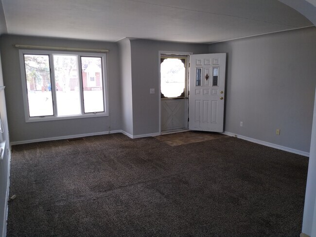 Photo - 108 Monumental St