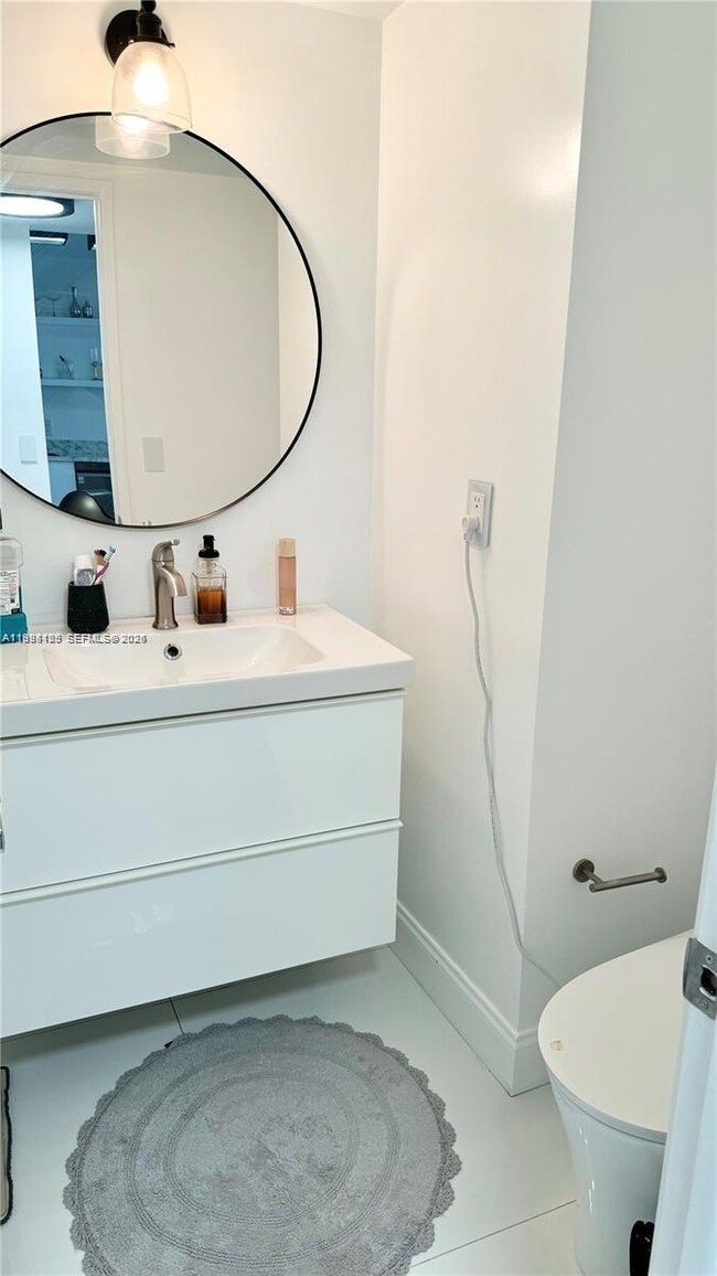 Photo - 2801 NE 183rd St Unit 1005W