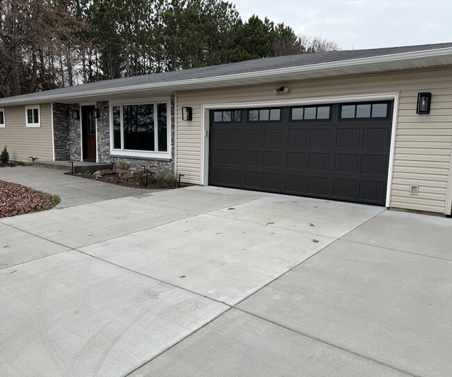 Exterior of Home - 4346 Deerfield Rd House