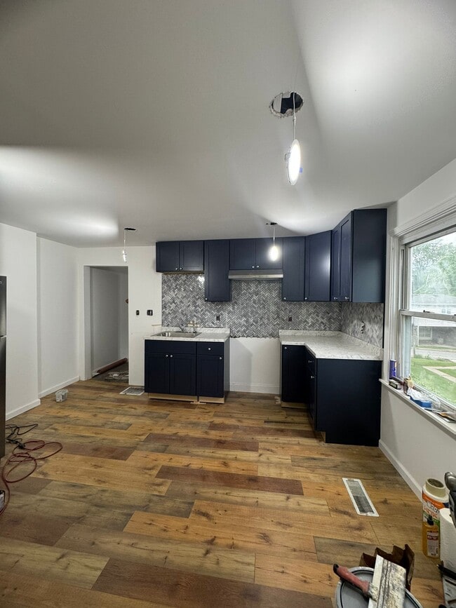 Photo - 223 Hopewell Rd Townhome