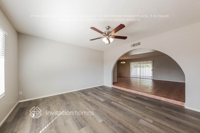 5808 W Mary Jane Ln