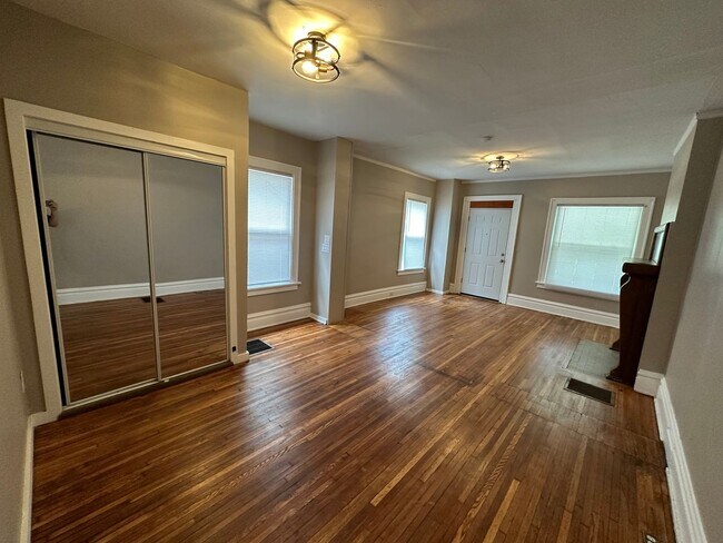323 E 18th Ave Unit 323