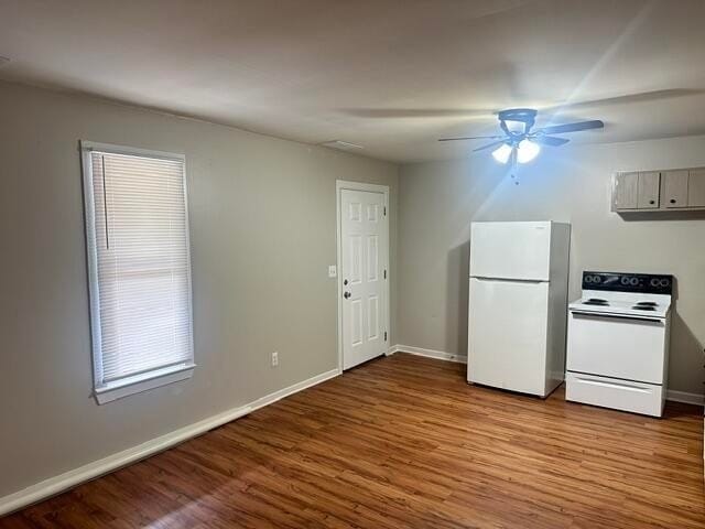 Photo - 257 SE Bell St