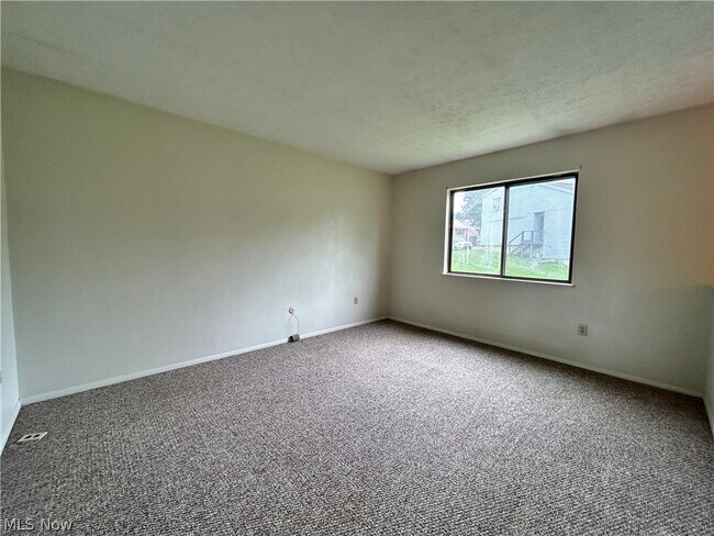 Photo - 123 Orchard Dr Unit #C