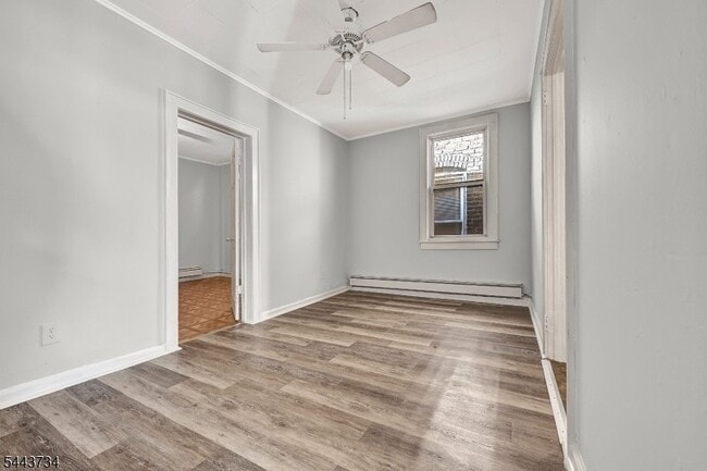 2 Columbus Pl Unit 2R