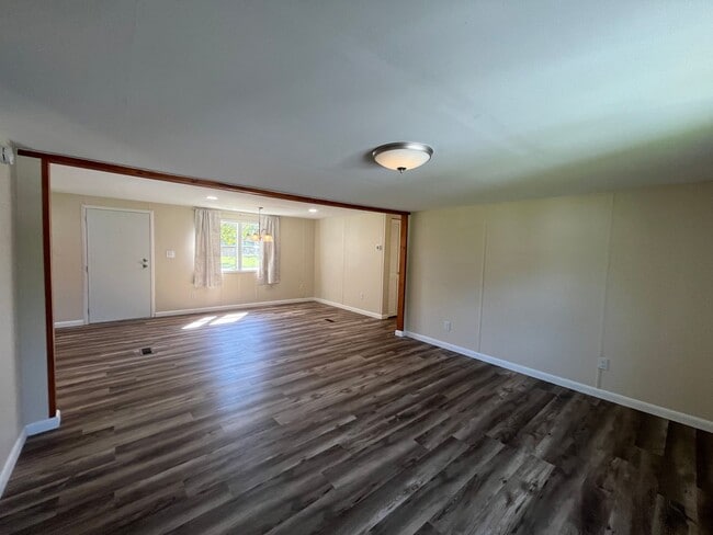 Photo - Nicely Remodeled 2 Bedroom, 1 Bathroom Manufactured home on 1 acre