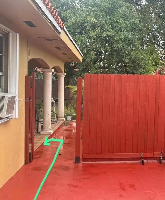 Photo - 7175 SW 23rd St Unidad 3